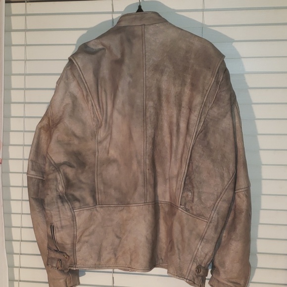 Motorcycle Leather Jacket - Picture 2 of 5